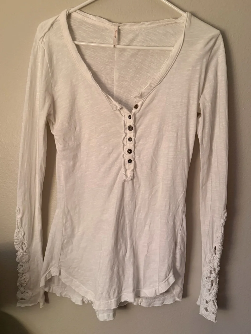 Free People Toosalossa White Crochet-Sleeve Long-Sleeve Henley Top M Boho